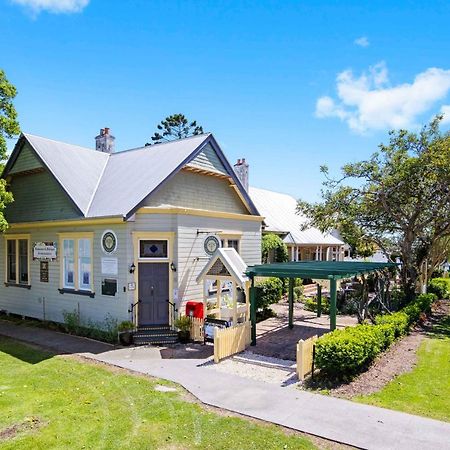 The Old Bank Gladstone Licensed Restaurant & Boutique Accommodation Hat Head Exterior foto